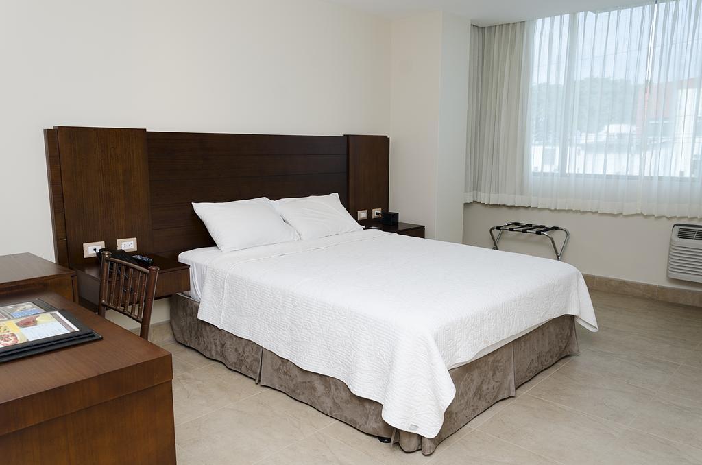 Hotel Marcelius Guayaquil Esterno foto