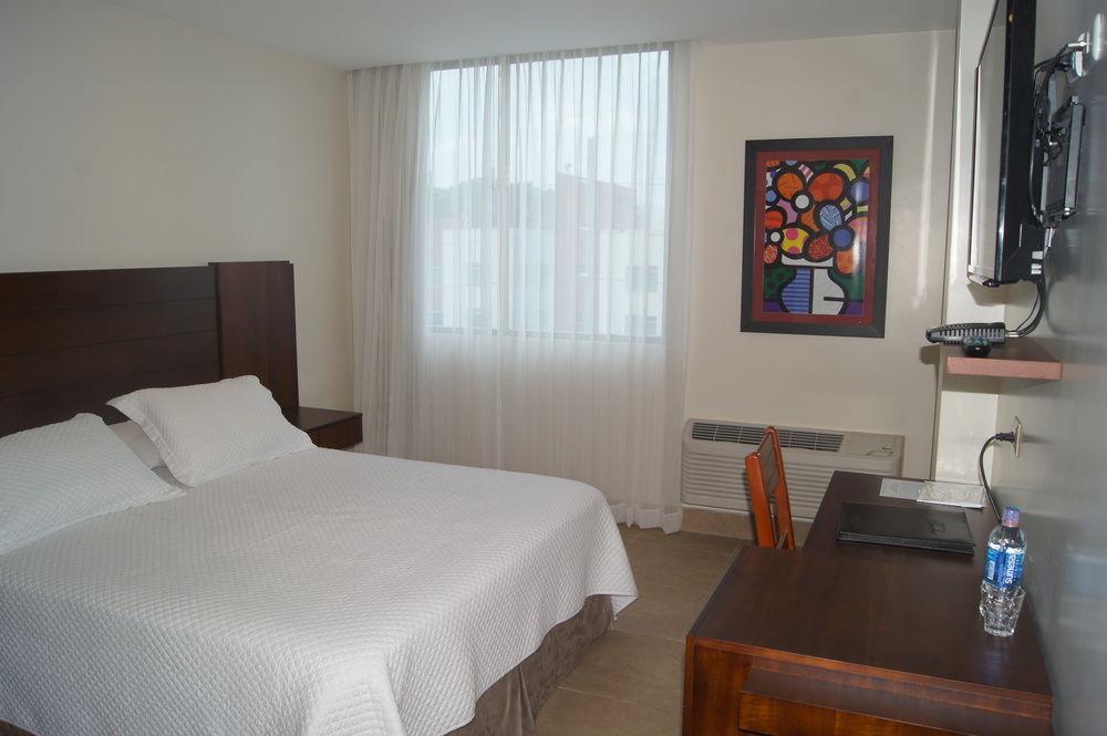 Hotel Marcelius Guayaquil Esterno foto