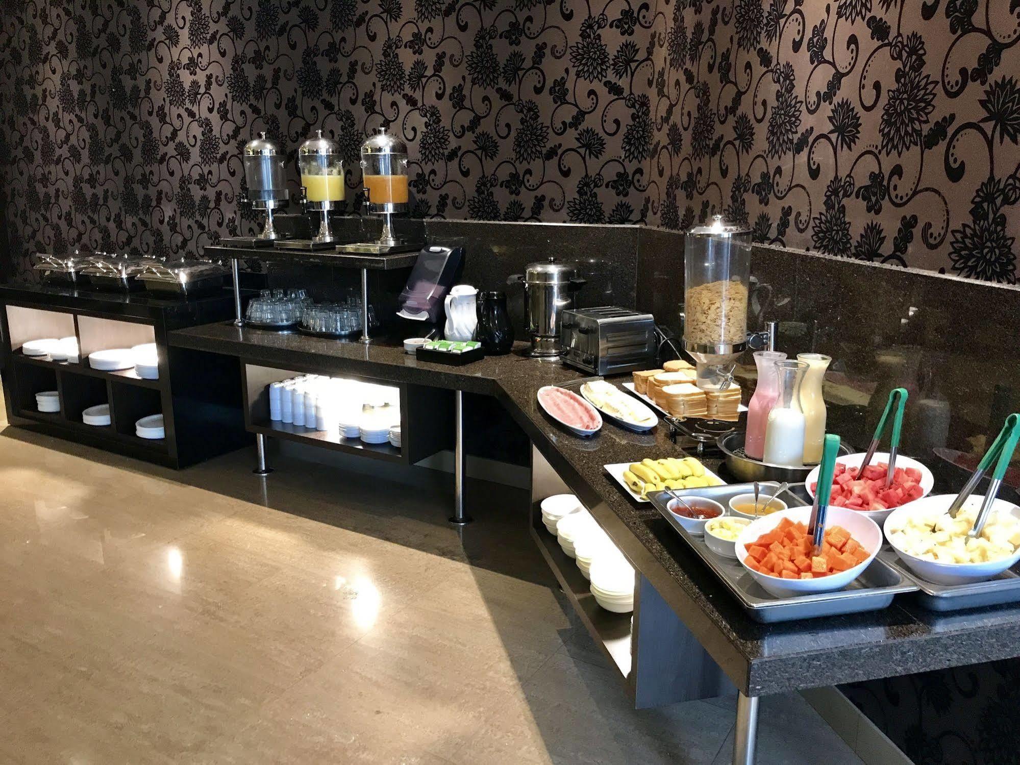 Hotel Marcelius Guayaquil Esterno foto