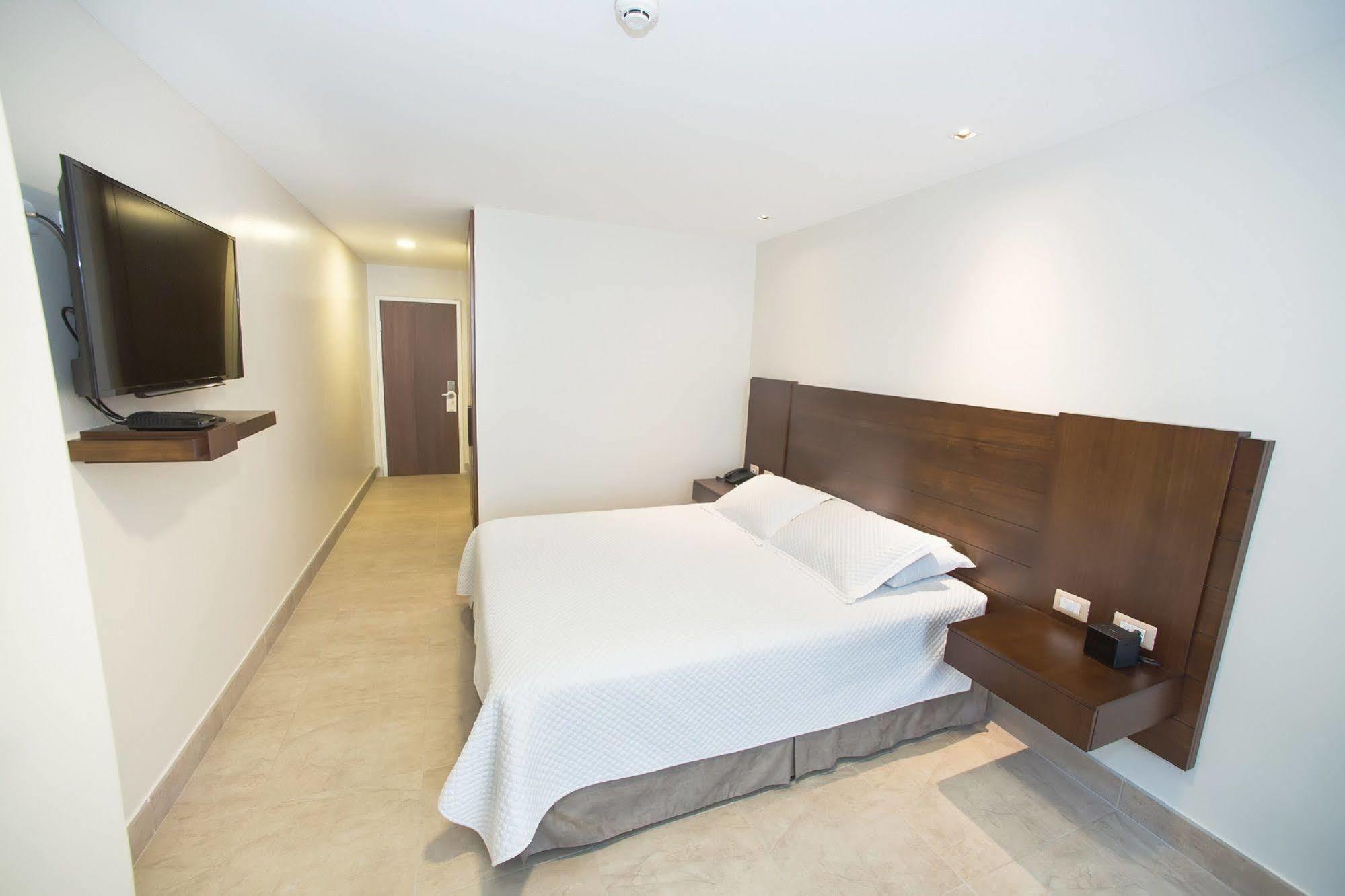Hotel Marcelius Guayaquil Esterno foto